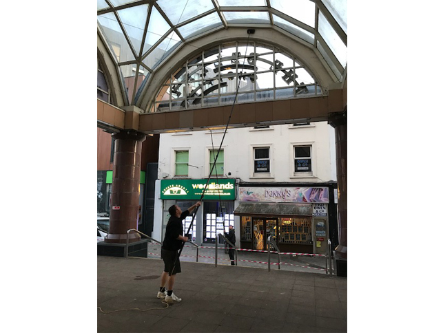 Commercial Window Cleaning Company Redhill